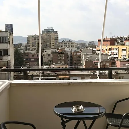 شقة 2br Near Us Embassy With Free Parking By Sabi تيرانا